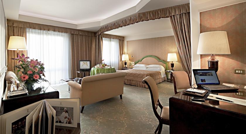 hotel-img