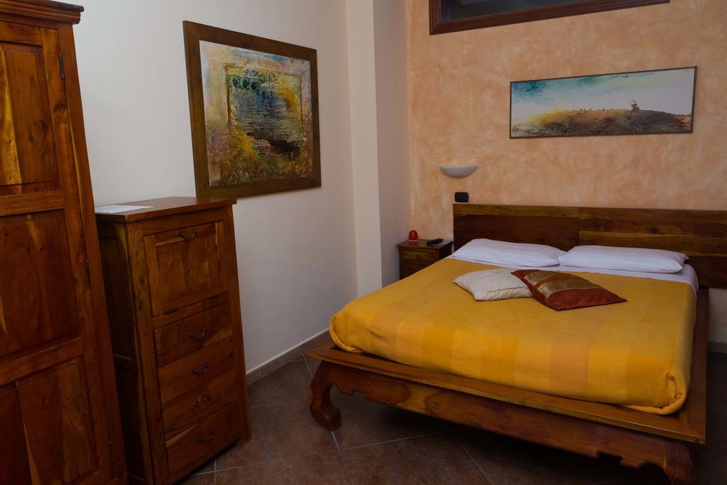 hotel-img
