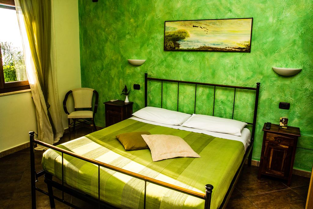 hotel-img